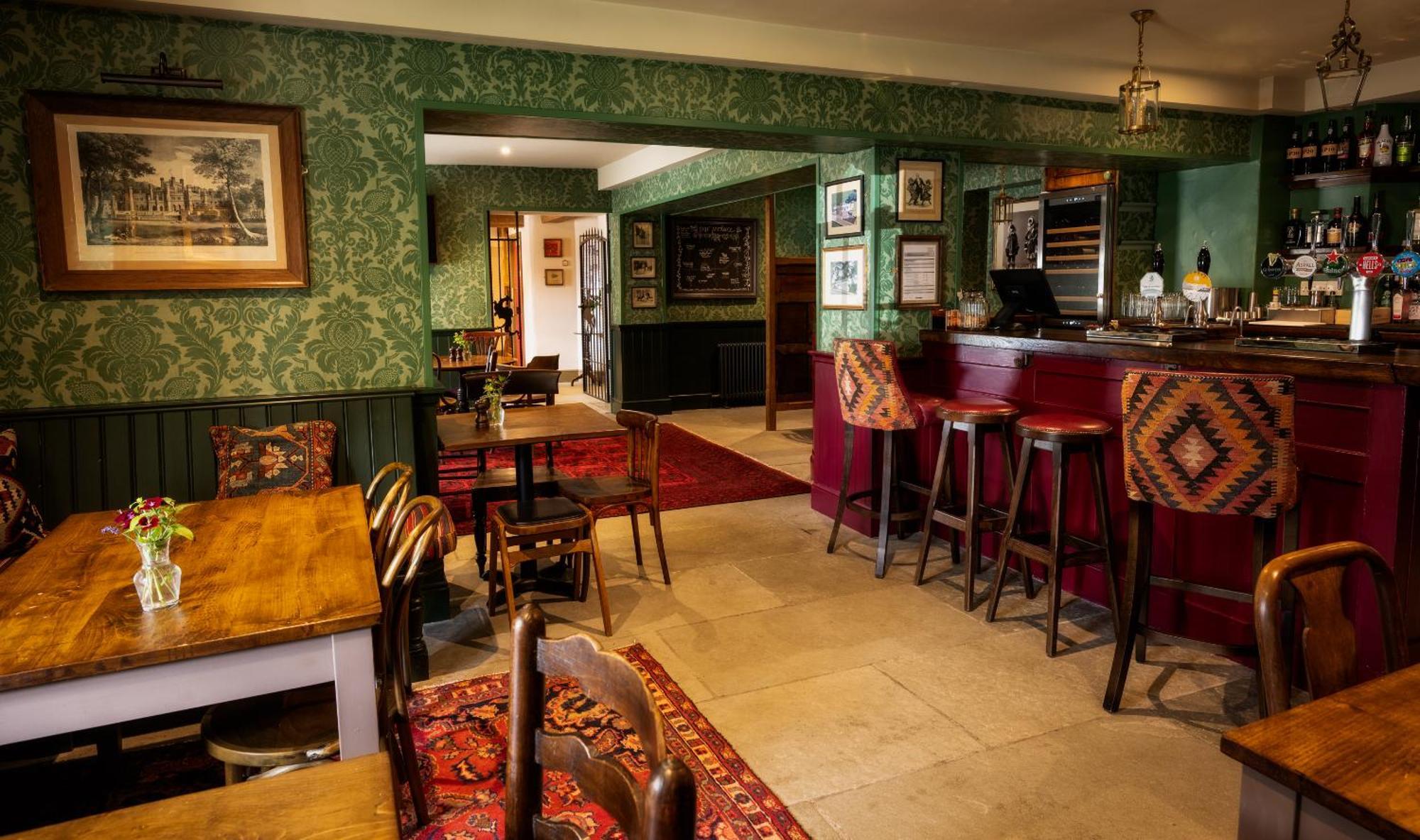 George And Dragon Clifton Hotel เพนริท ภายนอก รูปภาพ
