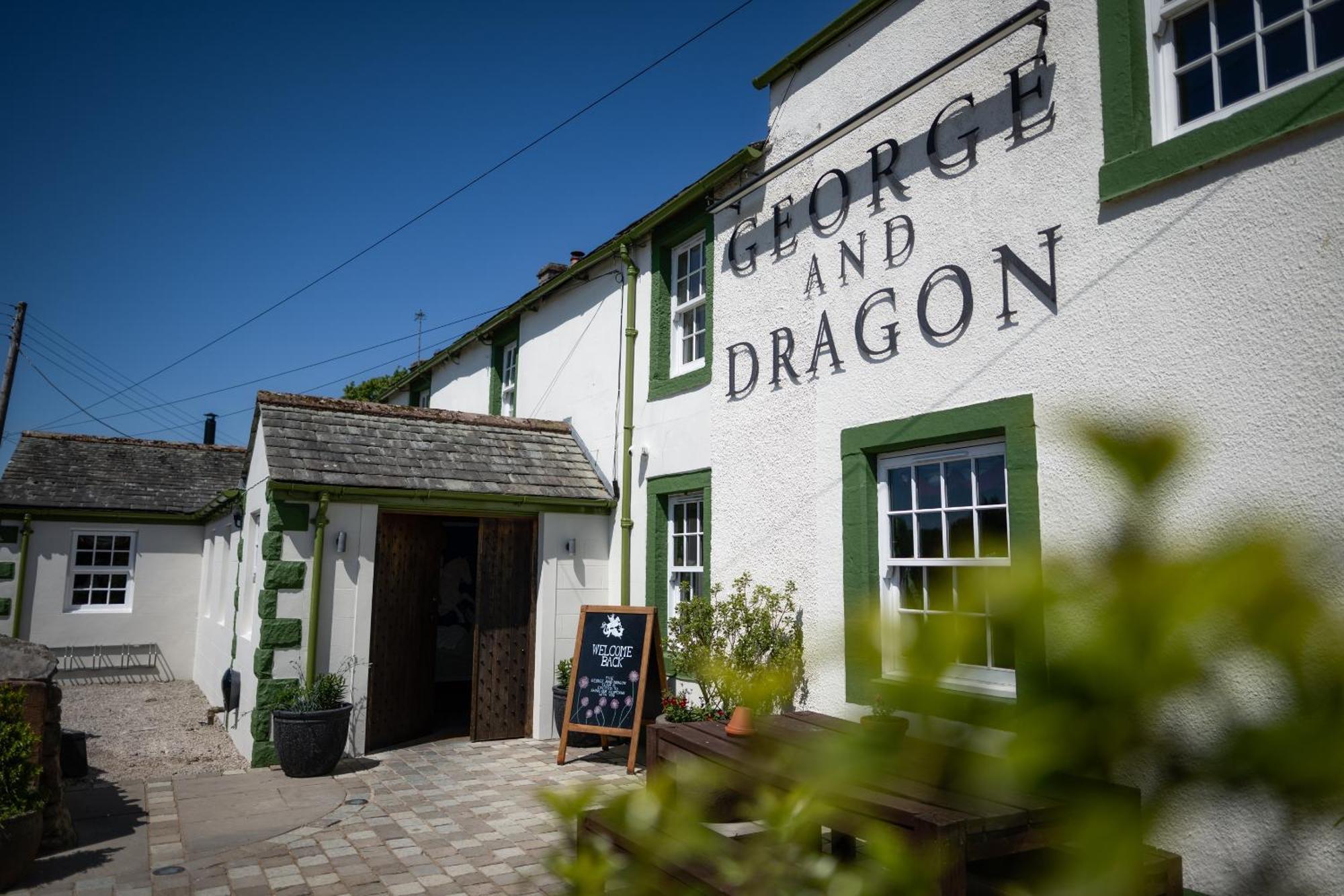 George And Dragon Clifton Hotel เพนริท ภายนอก รูปภาพ