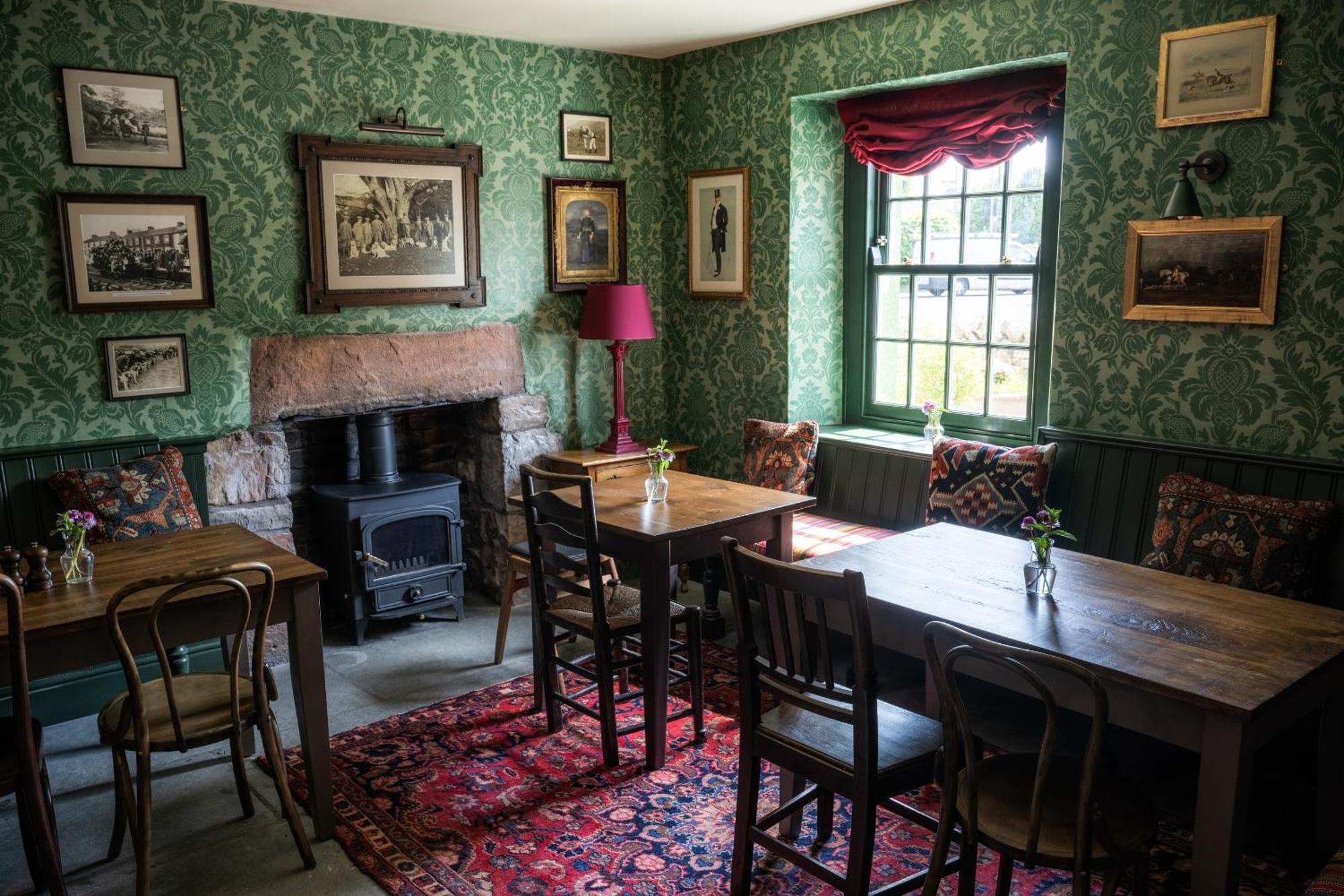 George And Dragon Clifton Hotel เพนริท ภายนอก รูปภาพ